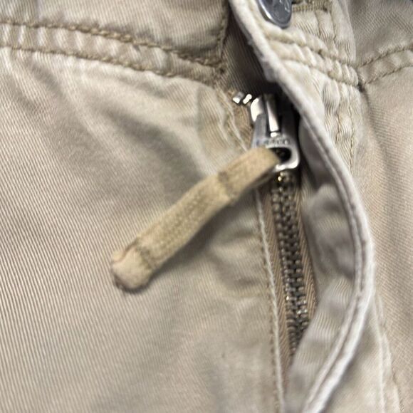 LEVI’S Mens Cargo Utility Shorts size 32 Red Tab khaki Shorts  SPOT - Picture 10 of 12